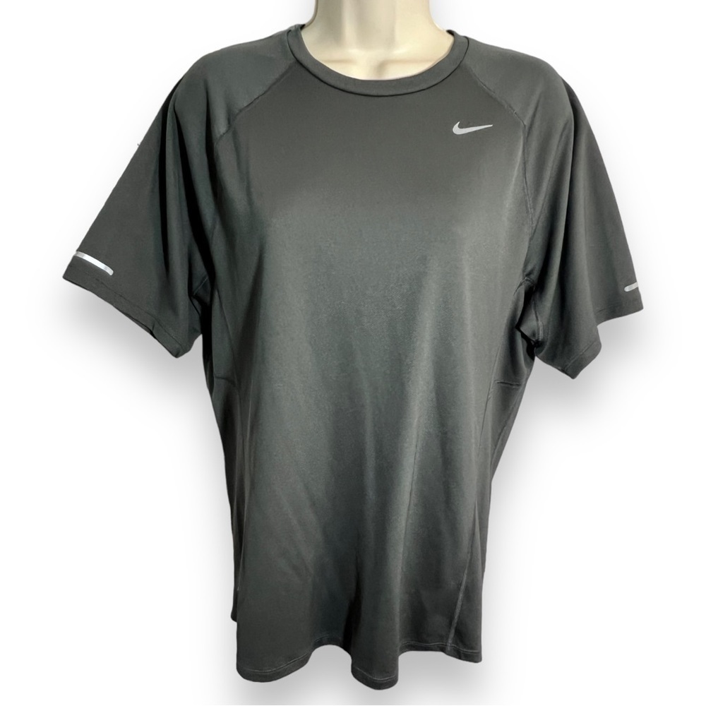Nike Men’s Dri-Fit Miler Running Tee Gray Size Medium